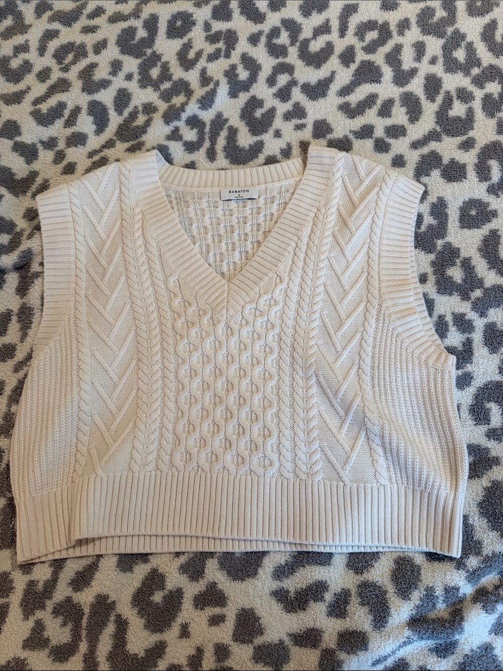 Aritzia Cream Cable Knit V-Neck Sweater Vest